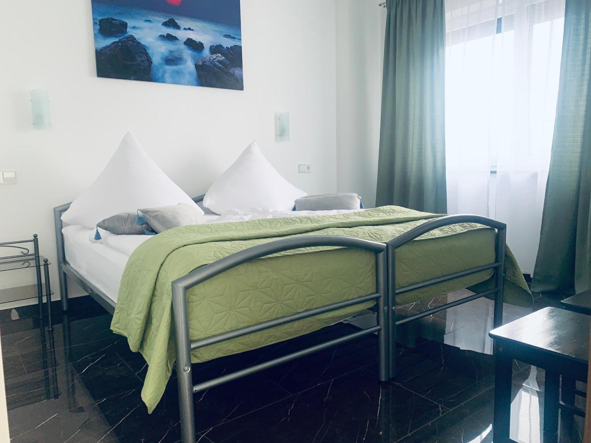 Ferienwohnung-Weinstadt Luaran gambar